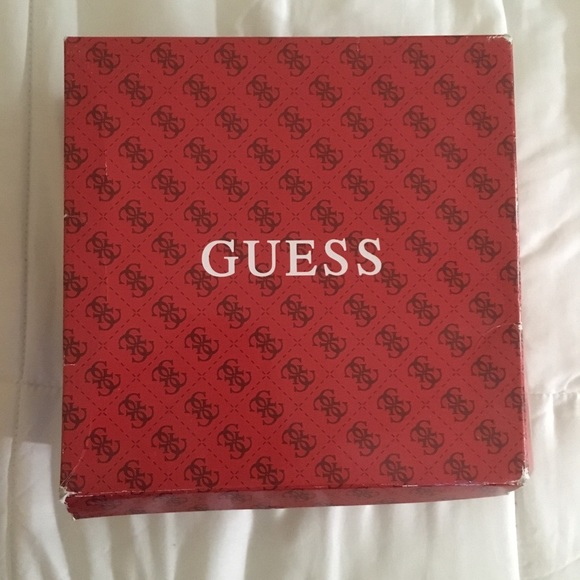 Guess High heals - Picture 4 of 6